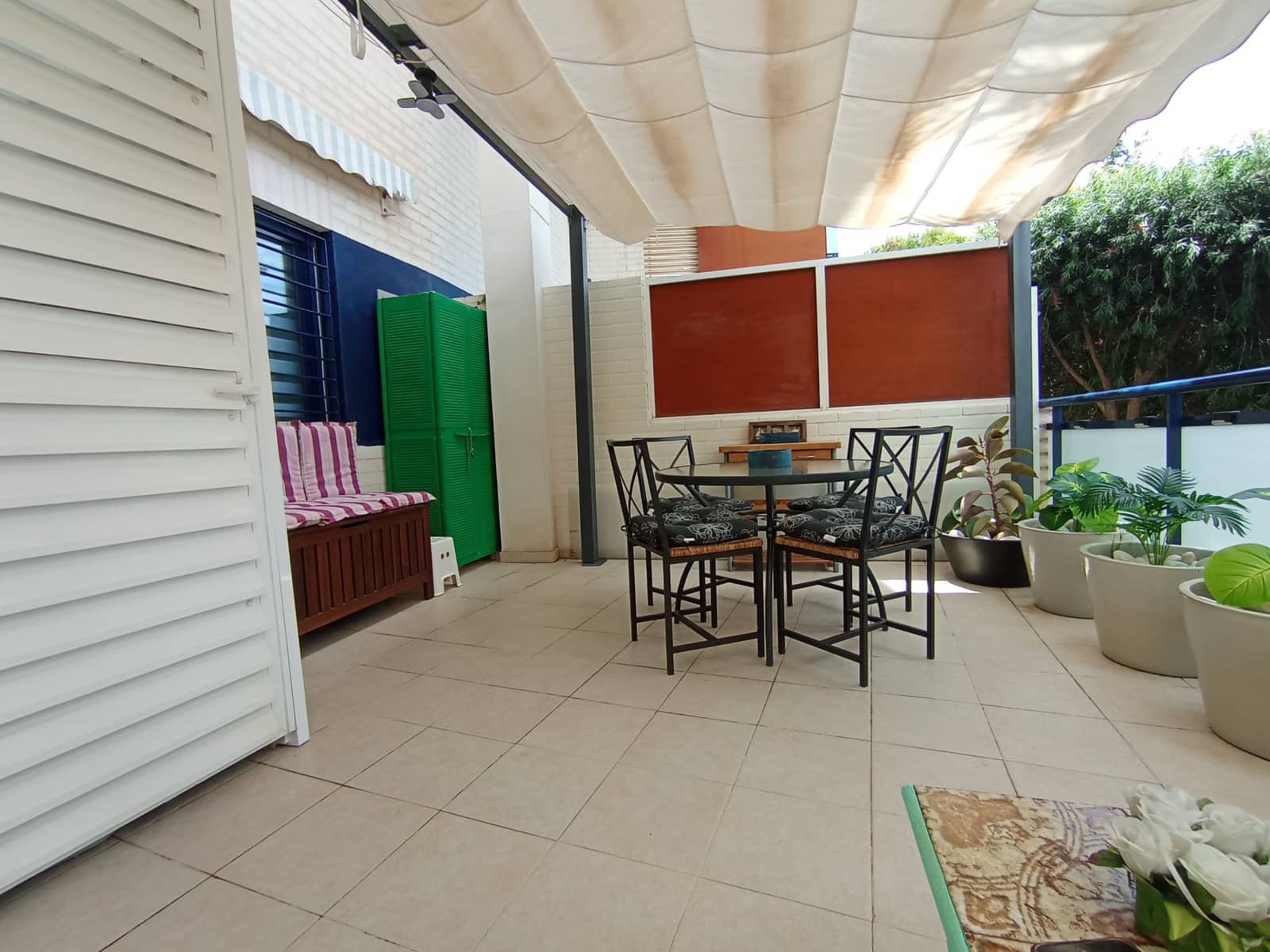 2 soveværelse Lejlighed til salg i Denia - € 370.000 (Ref: 9974008)