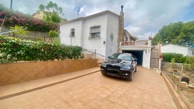 3 soverom Villa til salgs i Dénia med svømmebasseng garasje - € 525 000 (Ref: 9983789)