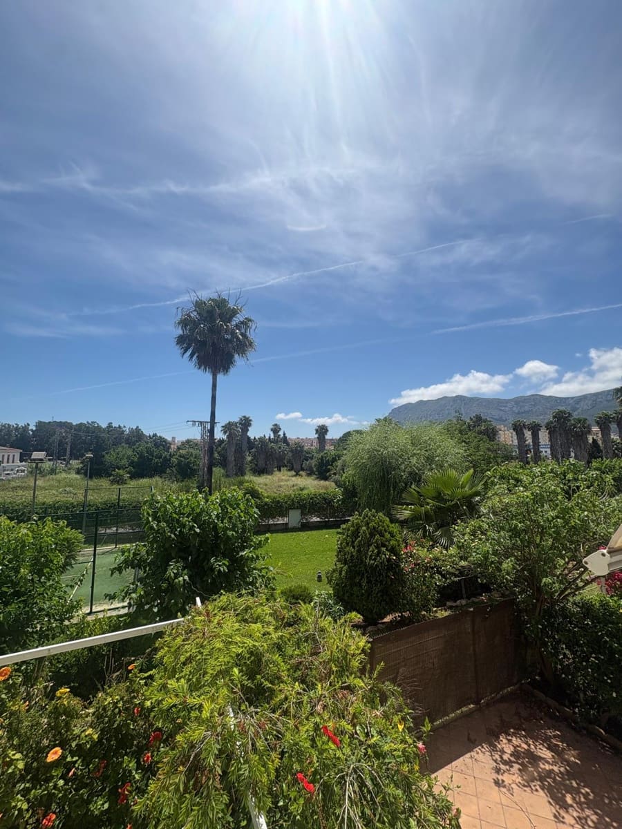 2 bedroom Apartment for sale in Denia with pool garage - € 329,000 (Ref: 9983792)