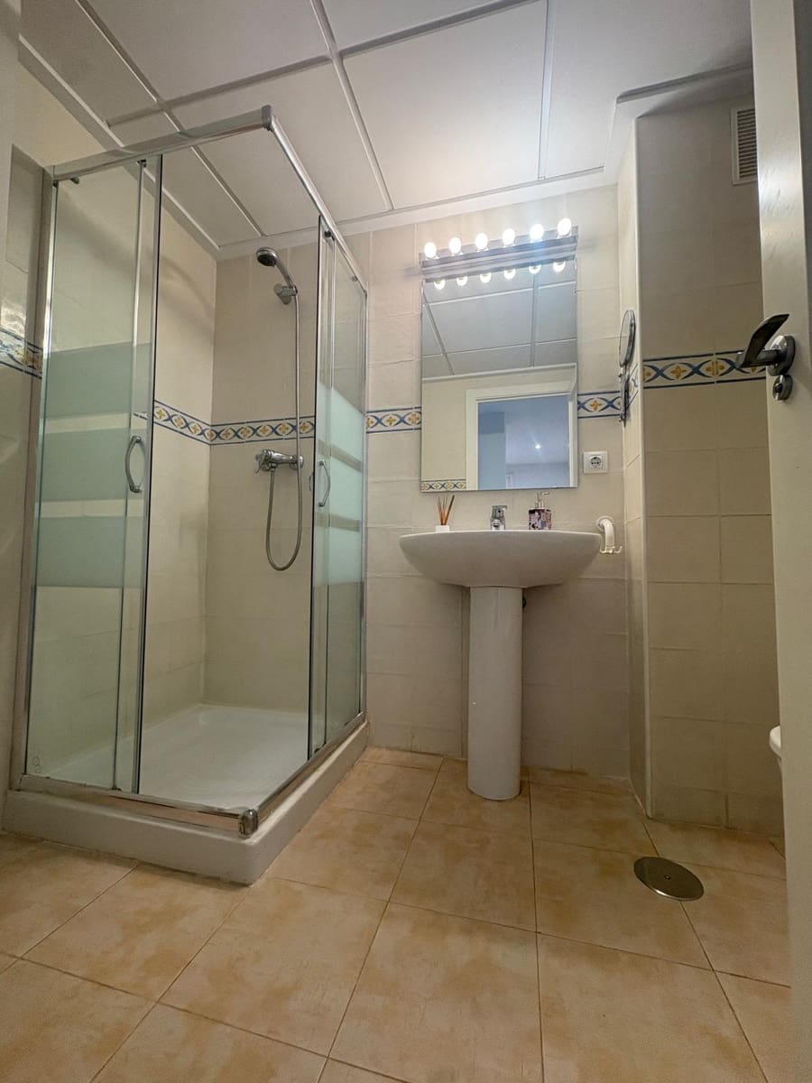 2 bedroom Apartment for sale in Denia with pool garage - € 329,000 (Ref: 9983792)