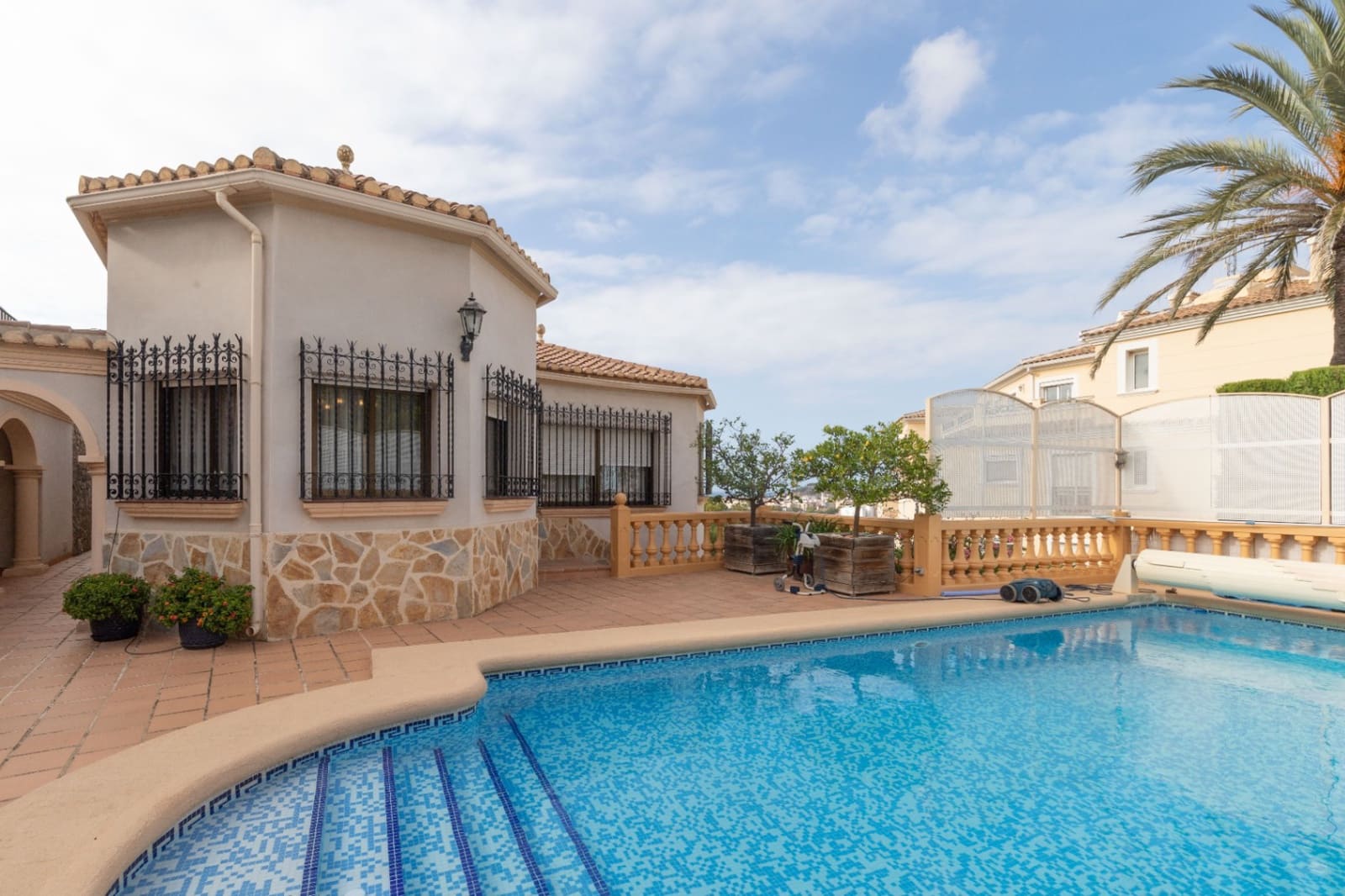 4 soverom Villa til salgs i Denia med svømmebasseng garasje - € 870 000 (Ref: 9984383)