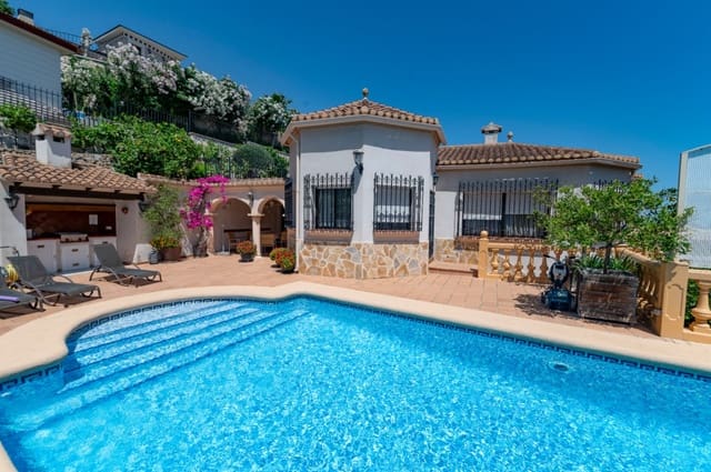 4 soverom Villa til salgs i La Pedrera - Vessanes, Dénia med svømmebasseng garasje - € 870 000 (Ref: 9984383)