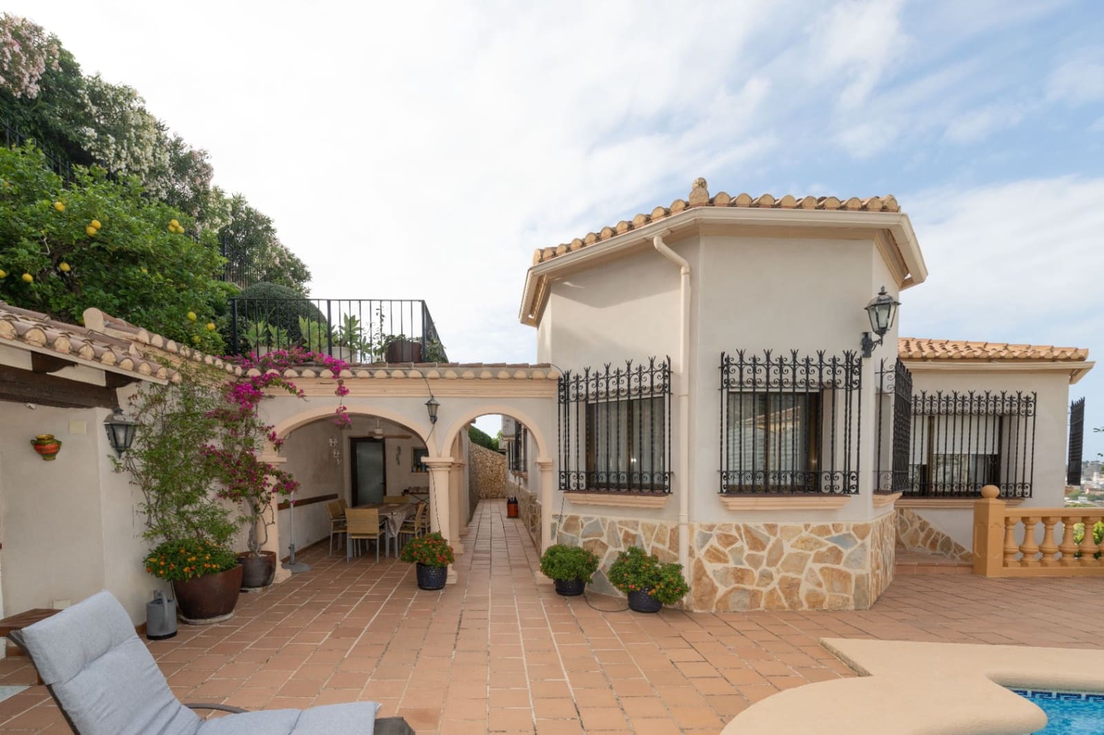4 soverom Villa til salgs i Denia med svømmebasseng garasje - € 870 000 (Ref: 9984383)