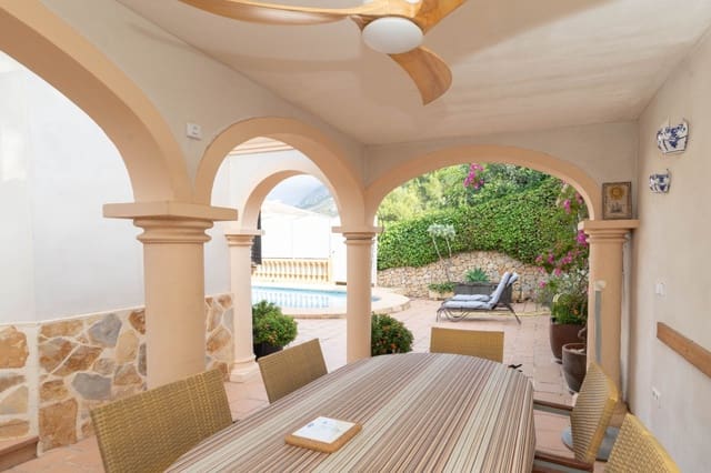 4 soverom Villa til salgs i La Pedrera - Vessanes, Dénia med svømmebasseng garasje - € 870 000 (Ref: 9984383)