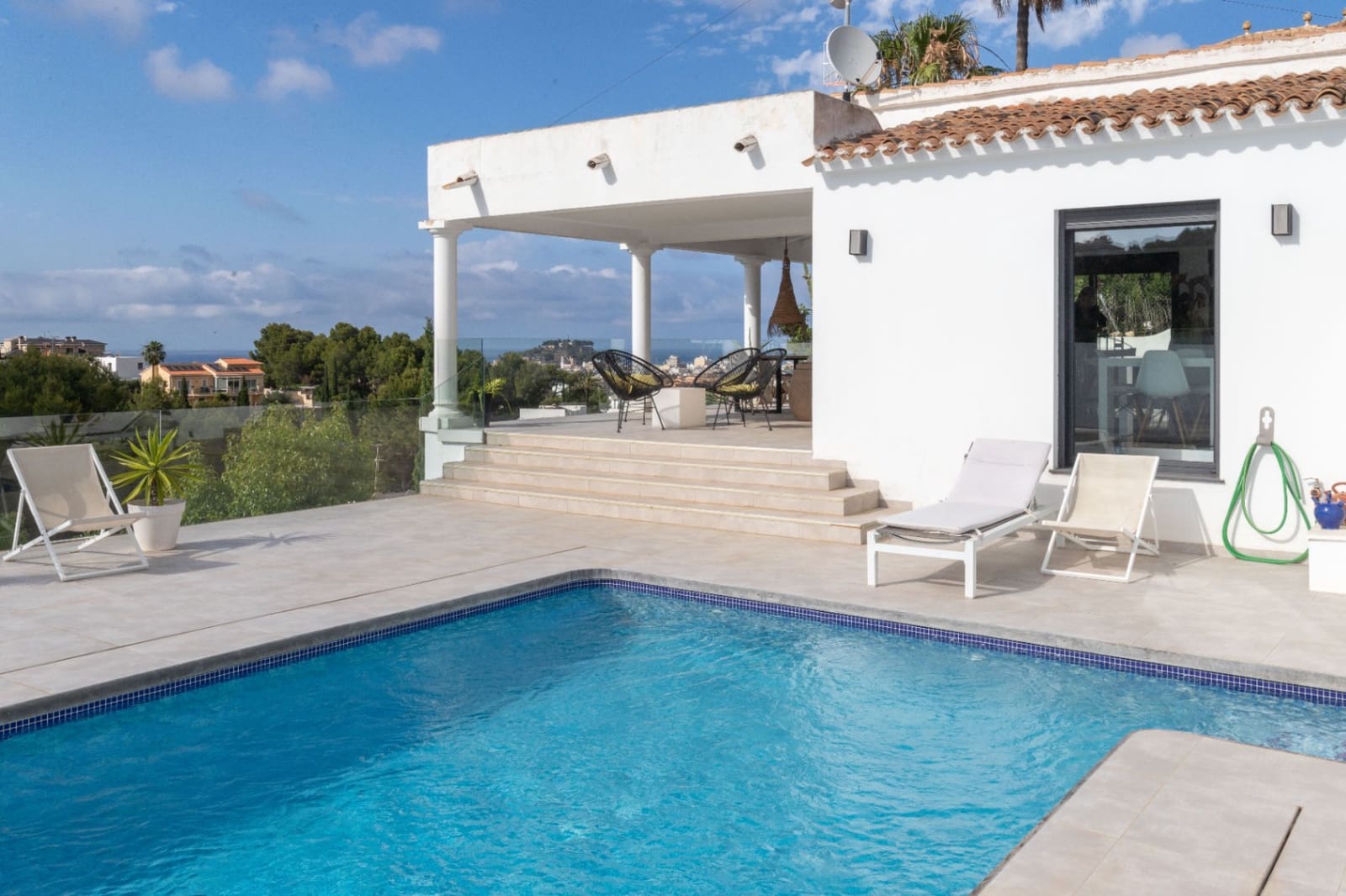 3 soveværelse Villa til salg i Denia med swimmingpool garage - € 695.000 (Ref: 9984384)