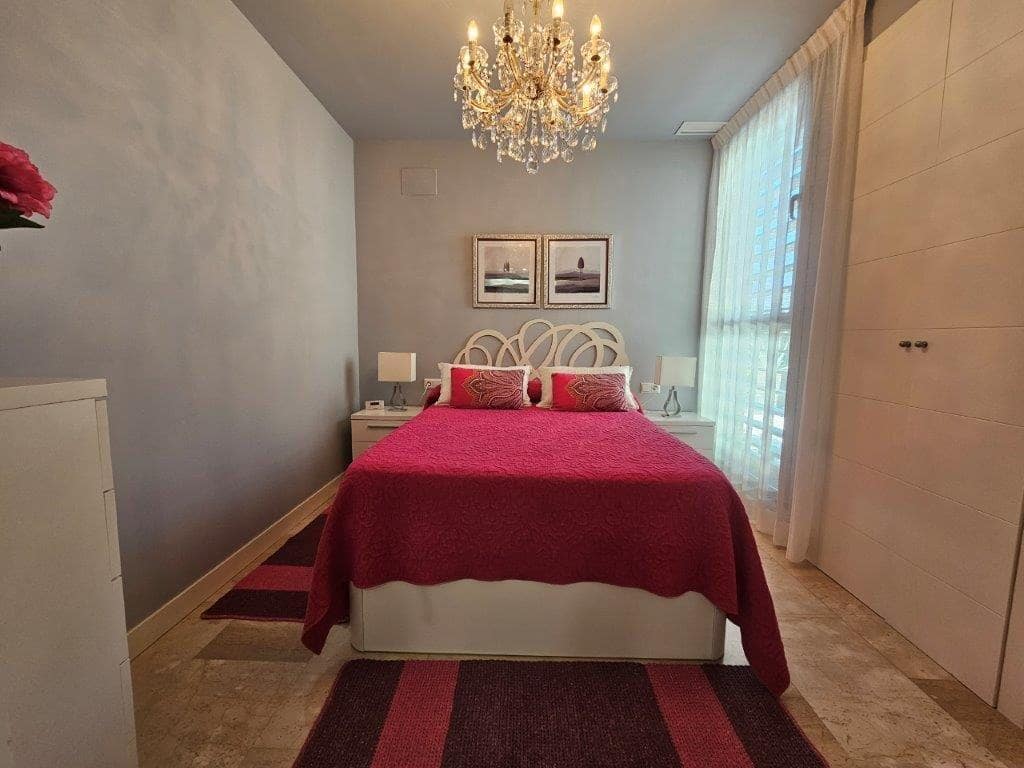 1 sypialnia Apartament na sprzedaż w Denia z basenem garażem - 215 000 € (Ref: 9984385)
