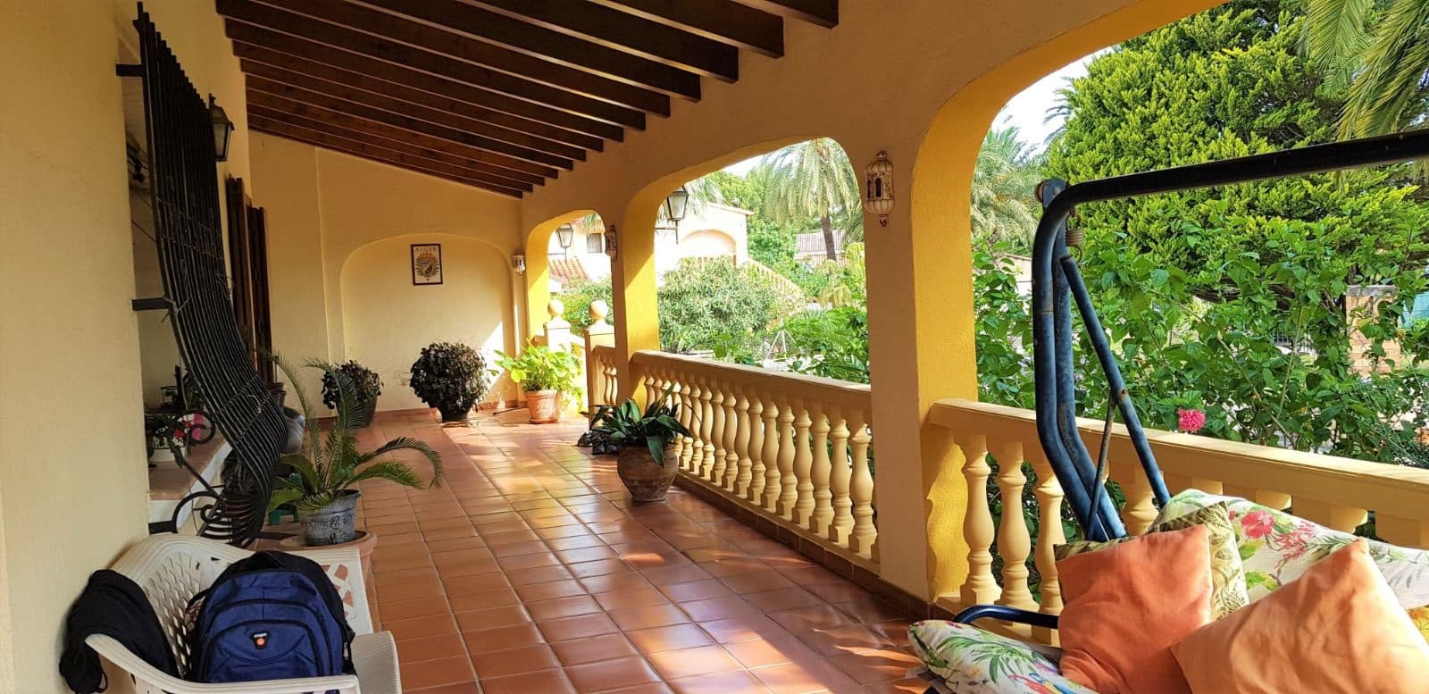 4 bedroom Villa for sale in Ondara with pool - € 850,000 (Ref: 9989482)