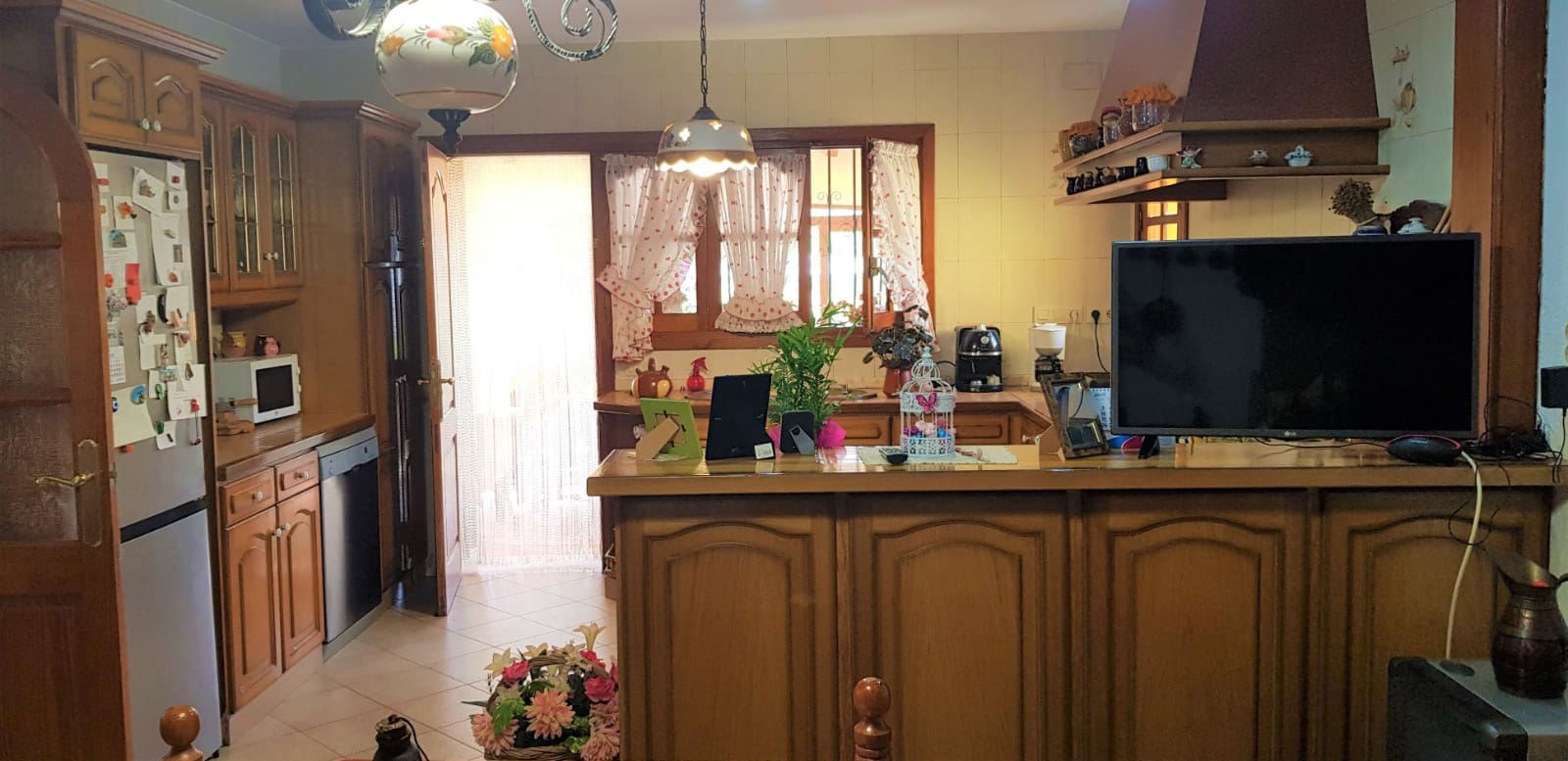 4 bedroom Villa for sale in Ondara with pool - € 850,000 (Ref: 9989482)