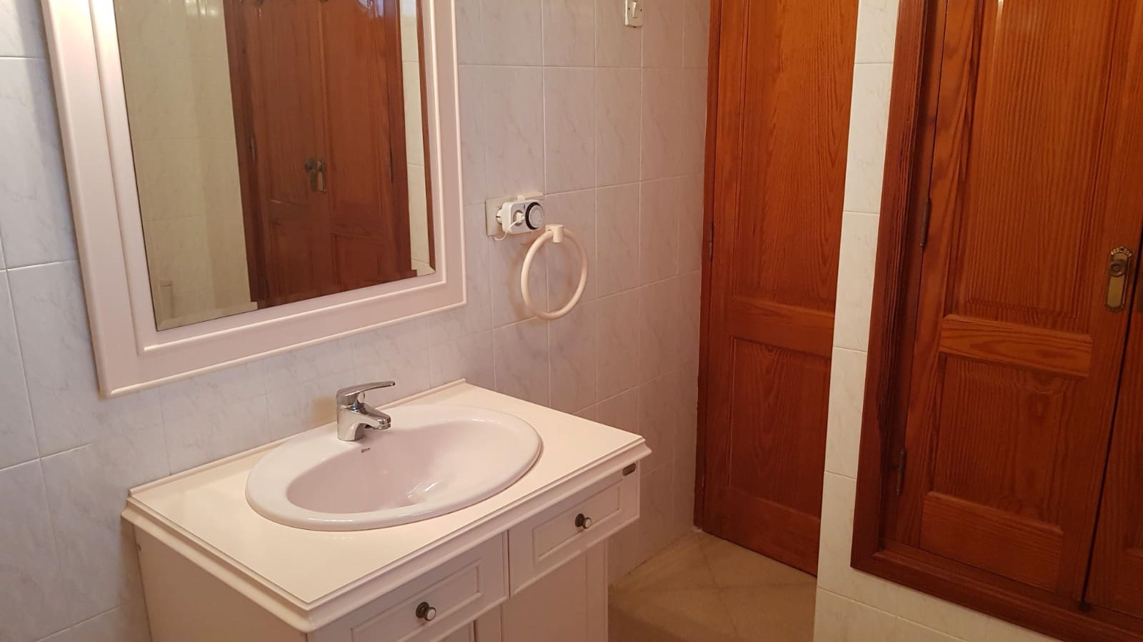 4 bedroom Villa for sale in Ondara with pool - € 850,000 (Ref: 9989482)