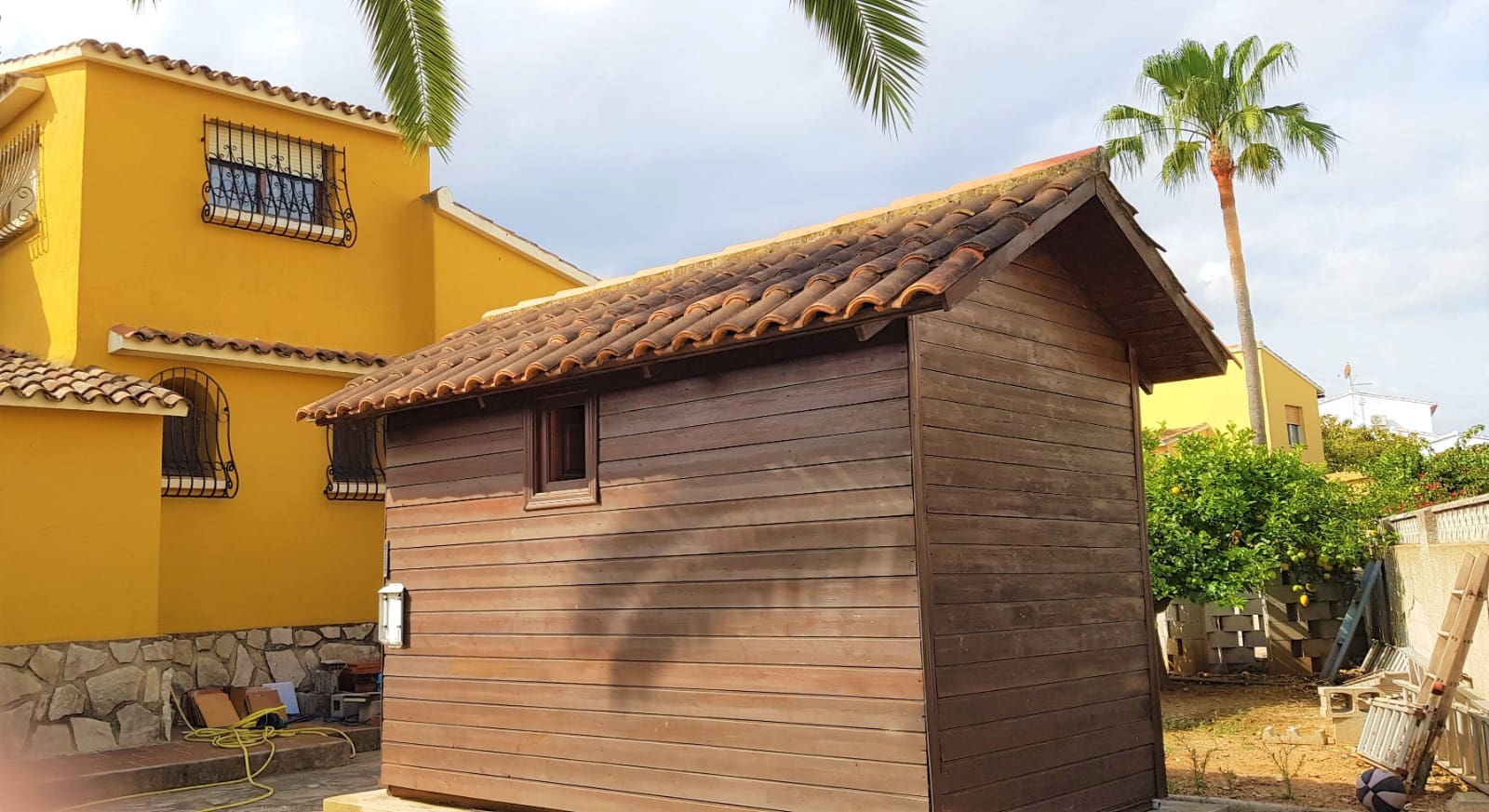 4 bedroom Villa for sale in Ondara with pool - € 850,000 (Ref: 9989482)