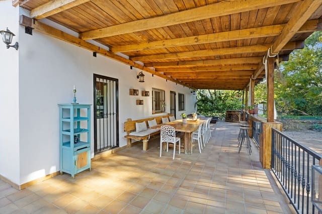 7 bedroom Villa for sale in Dénia with pool garage - € 1,150,000 (Ref: 9989483)