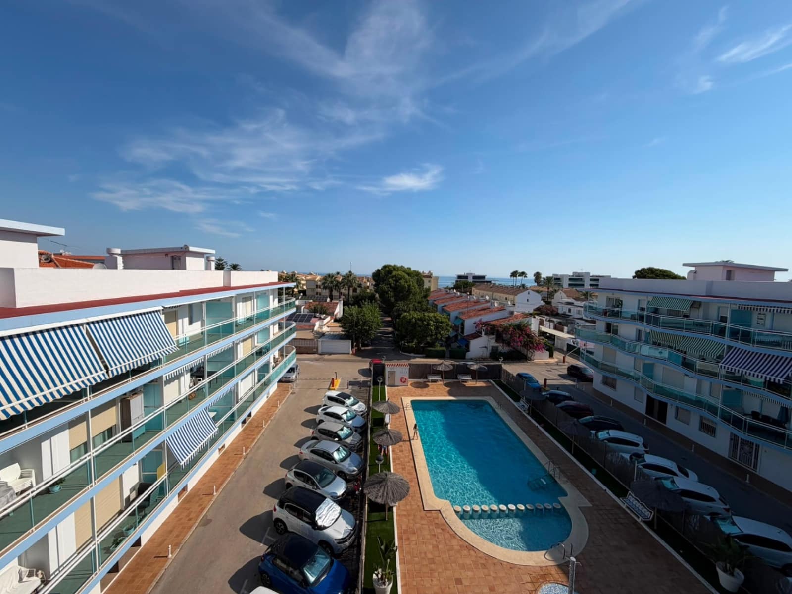 2 bedroom Apartment for sale in Denia with pool garage - € 235,000 (Ref: 9996221)