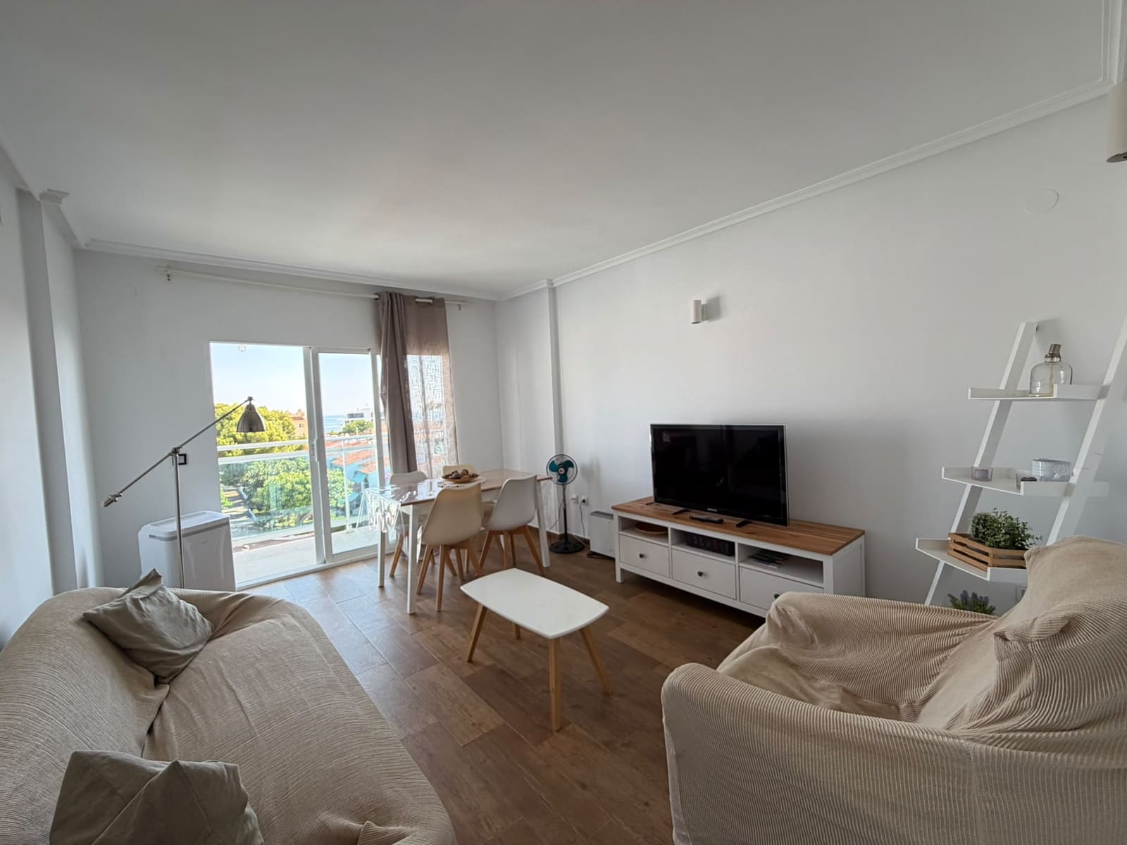 2 bedroom Apartment for sale in Denia with pool garage - € 235,000 (Ref: 9996221)