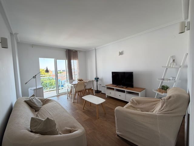 Apartamento de 2 habitaciones en Dénia en venta con piscina garaje - 235.000 € (Ref: 9996221)