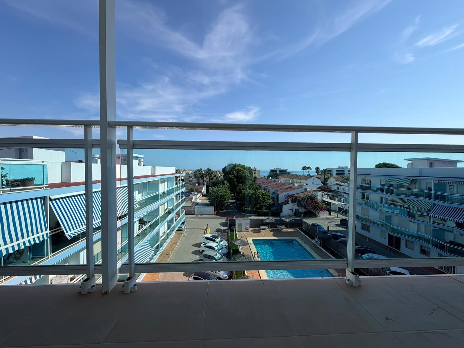 2 bedroom Apartment for sale in Denia with pool garage - € 235,000 (Ref: 9996221)