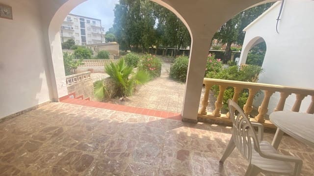 3 chambre Villa/Maison à vendre à Dénia avec garage - 450 000 € (Ref: 9996222)