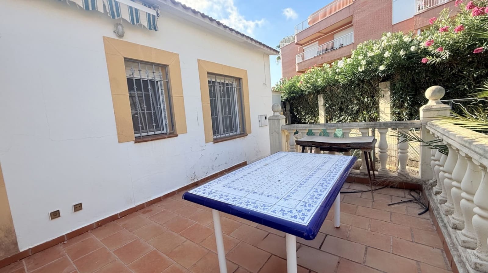 3 bedroom Villa for sale in Denia with garage - € 450,000 (Ref: 9996222)