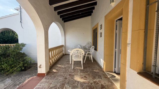 3 Zimmer Villa zu verkaufen in Dénia mit Garage - 390.000 € (Ref: 9996222)