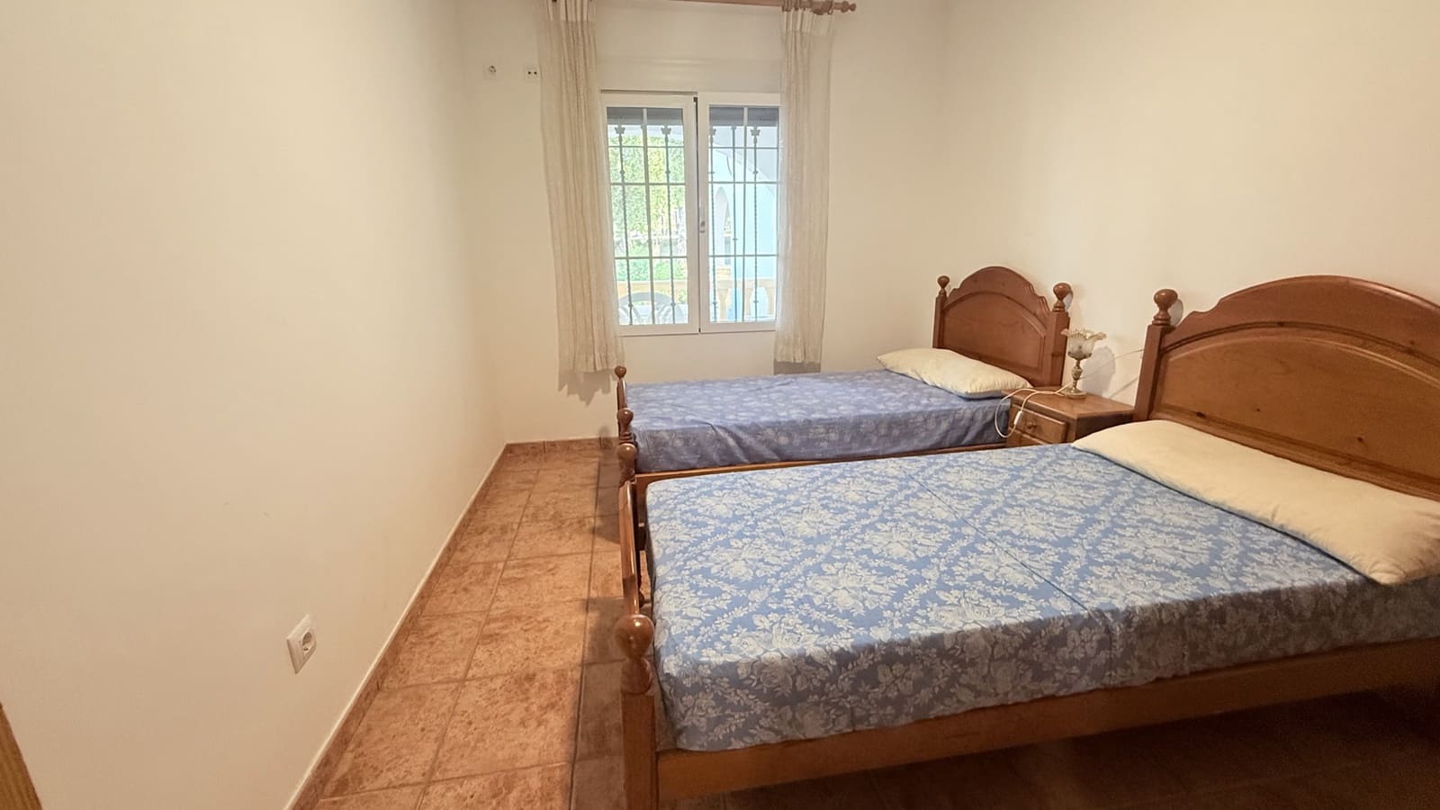 3 bedroom Villa for sale in Denia with garage - € 450,000 (Ref: 9996222)