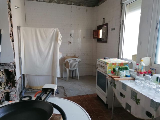 Dom na sprzedaż w Centro Urbano, Dénia - 360 000 € (Ref: 9996227)