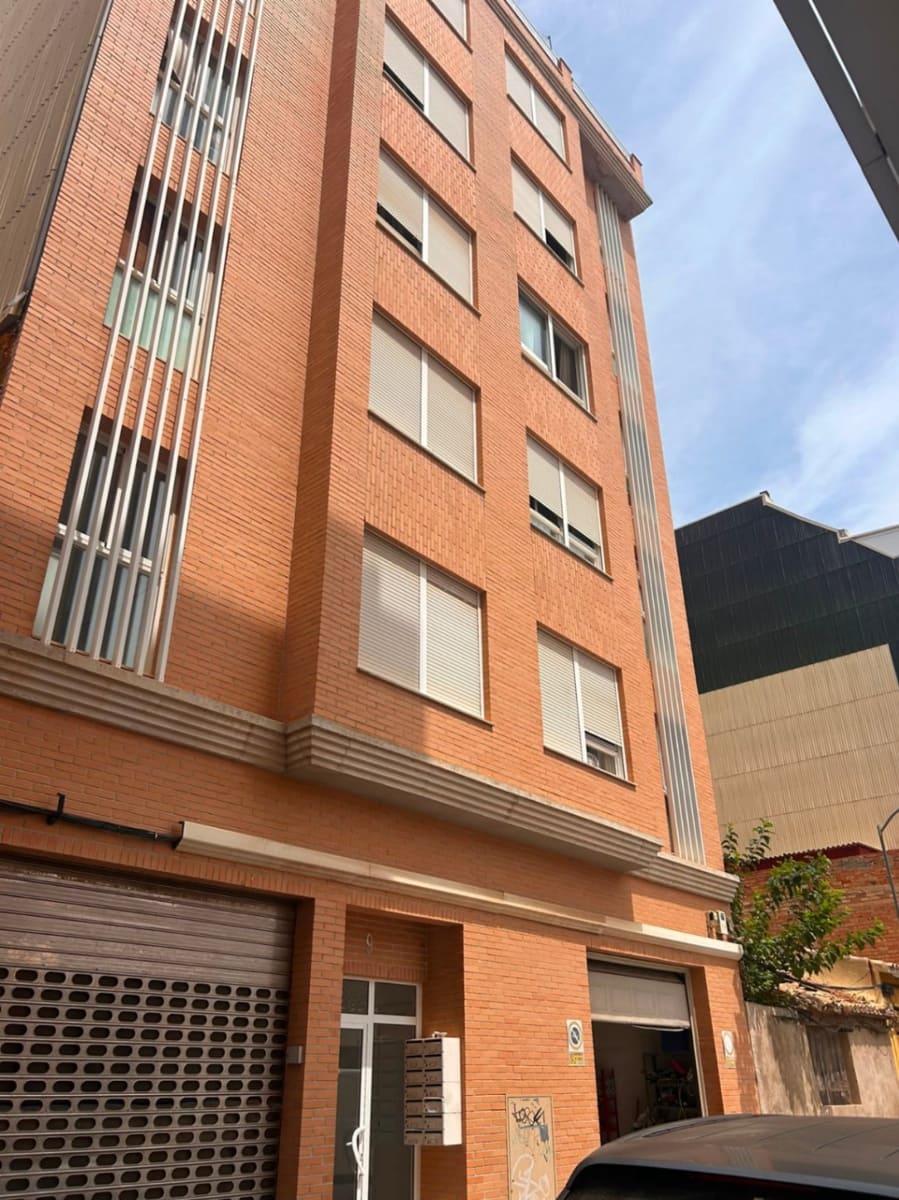 Piso de 2 habitaciones en Dénia en venta - 240.000 € (Ref: 9997526)