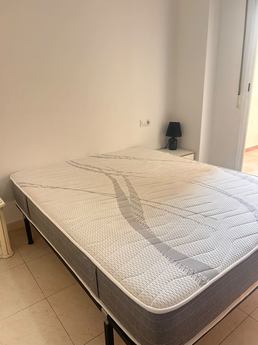 Piso de 2 habitaciones en Dénia en venta - 240.000 € (Ref: 9997526)