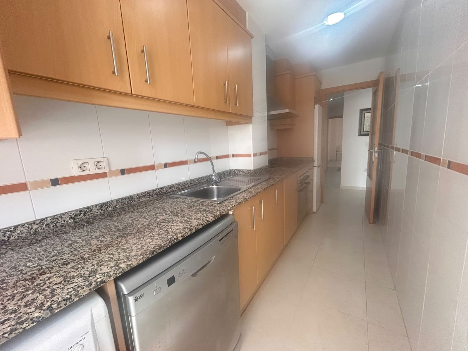 Piso de 2 habitaciones en Dénia en venta - 240.000 € (Ref: 9997526)