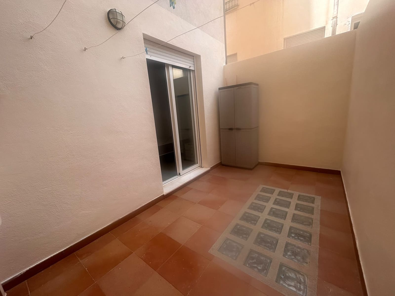 Piso de 2 habitaciones en Dénia en venta - 240.000 € (Ref: 9997526)