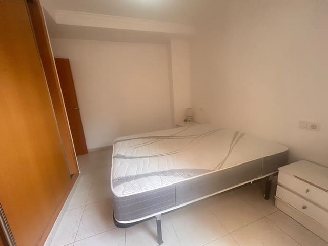 2 bedroom Flat for sale in Dénia - € 240,000 (Ref: 9997526)