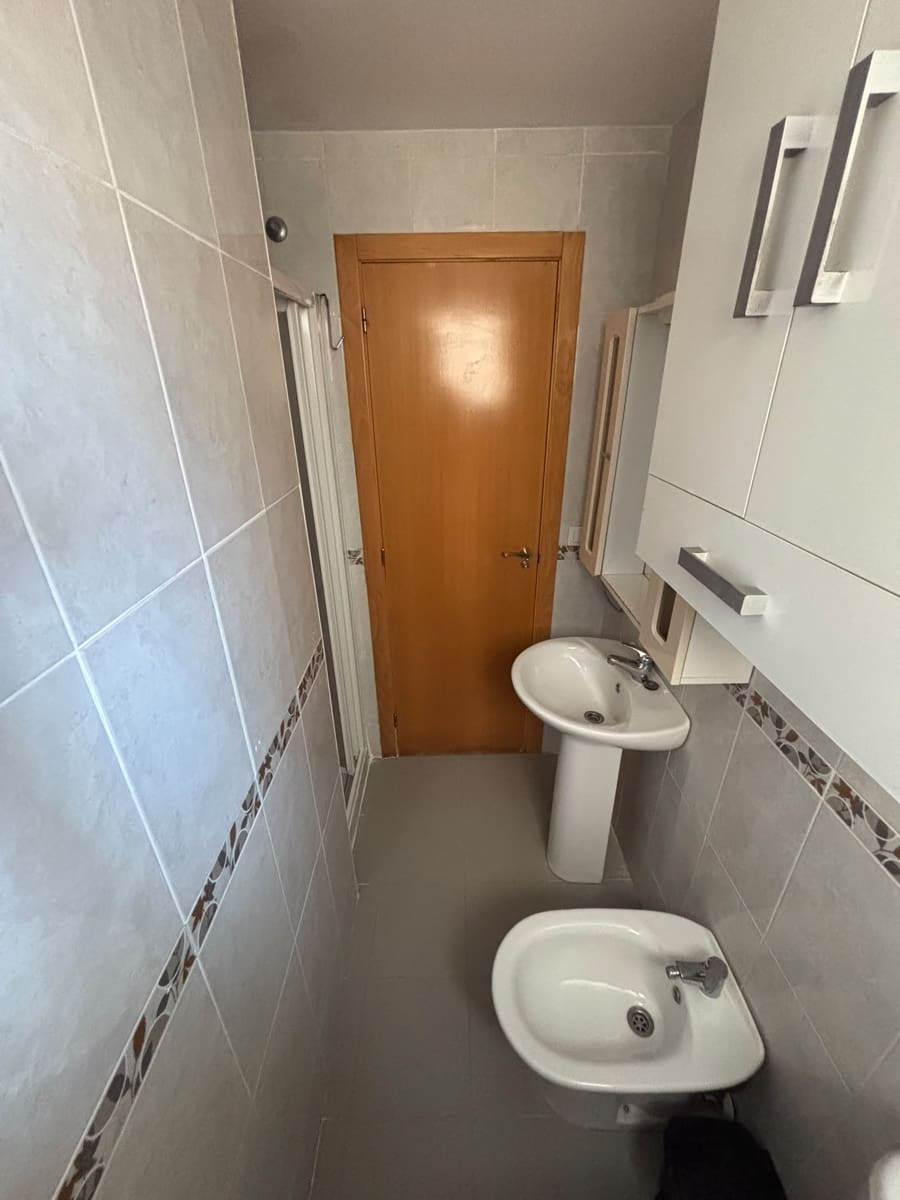 Piso de 2 habitaciones en Dénia en venta - 240.000 € (Ref: 9997526)