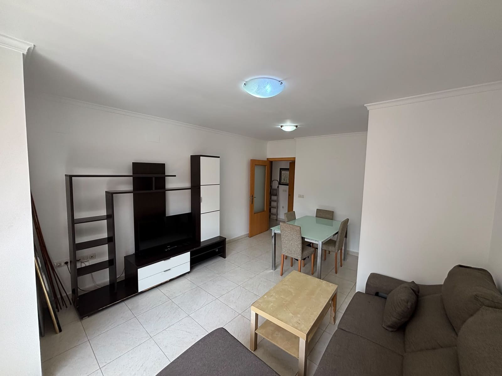 Piso de 2 habitaciones en Dénia en venta - 240.000 € (Ref: 9997526)