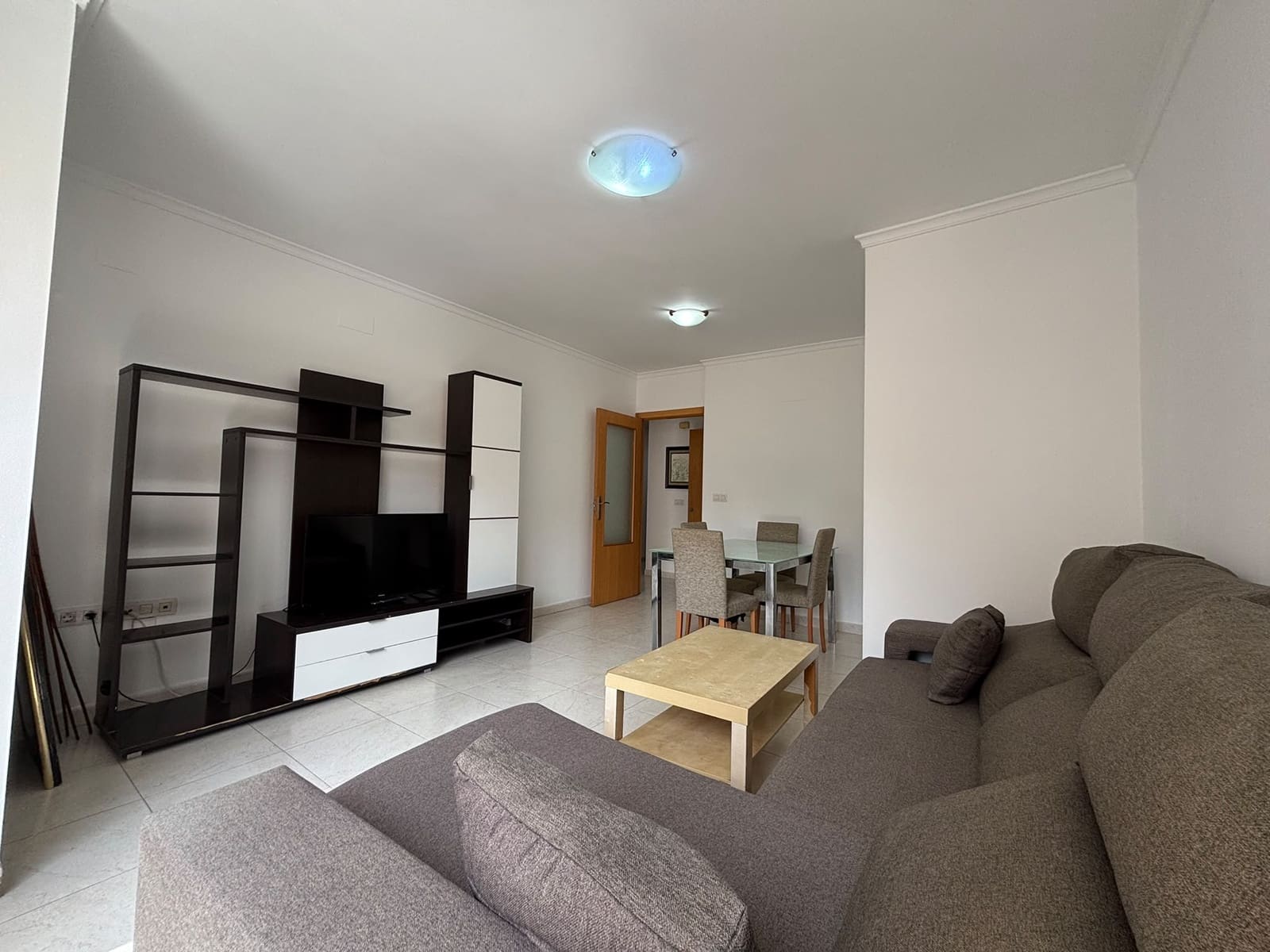 Piso de 2 habitaciones en Dénia en venta - 240.000 € (Ref: 9997526)