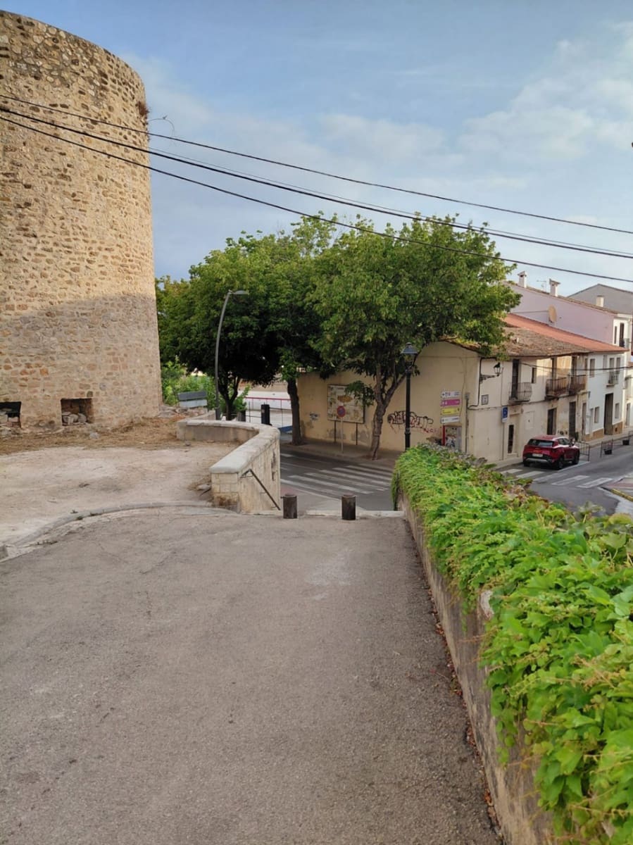 Haus zu verkaufen in Denia - 445.000 € (Ref: 9997527)