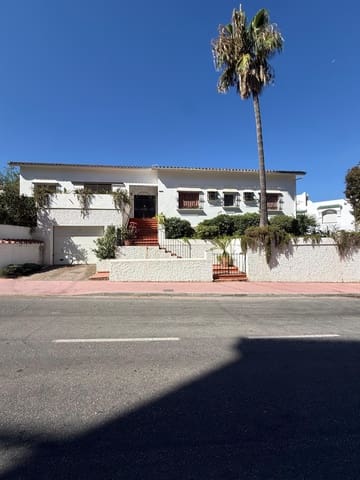 3 soverom Villa til salgs i Nueva Andalucia, Marbella med garasje - € 750 000 (Ref: 10019804)