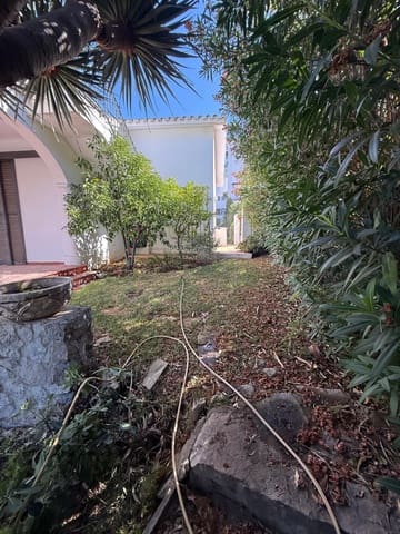 3 soverom Villa til salgs i Nueva Andalucia, Marbella med garasje - € 750 000 (Ref: 10019804)