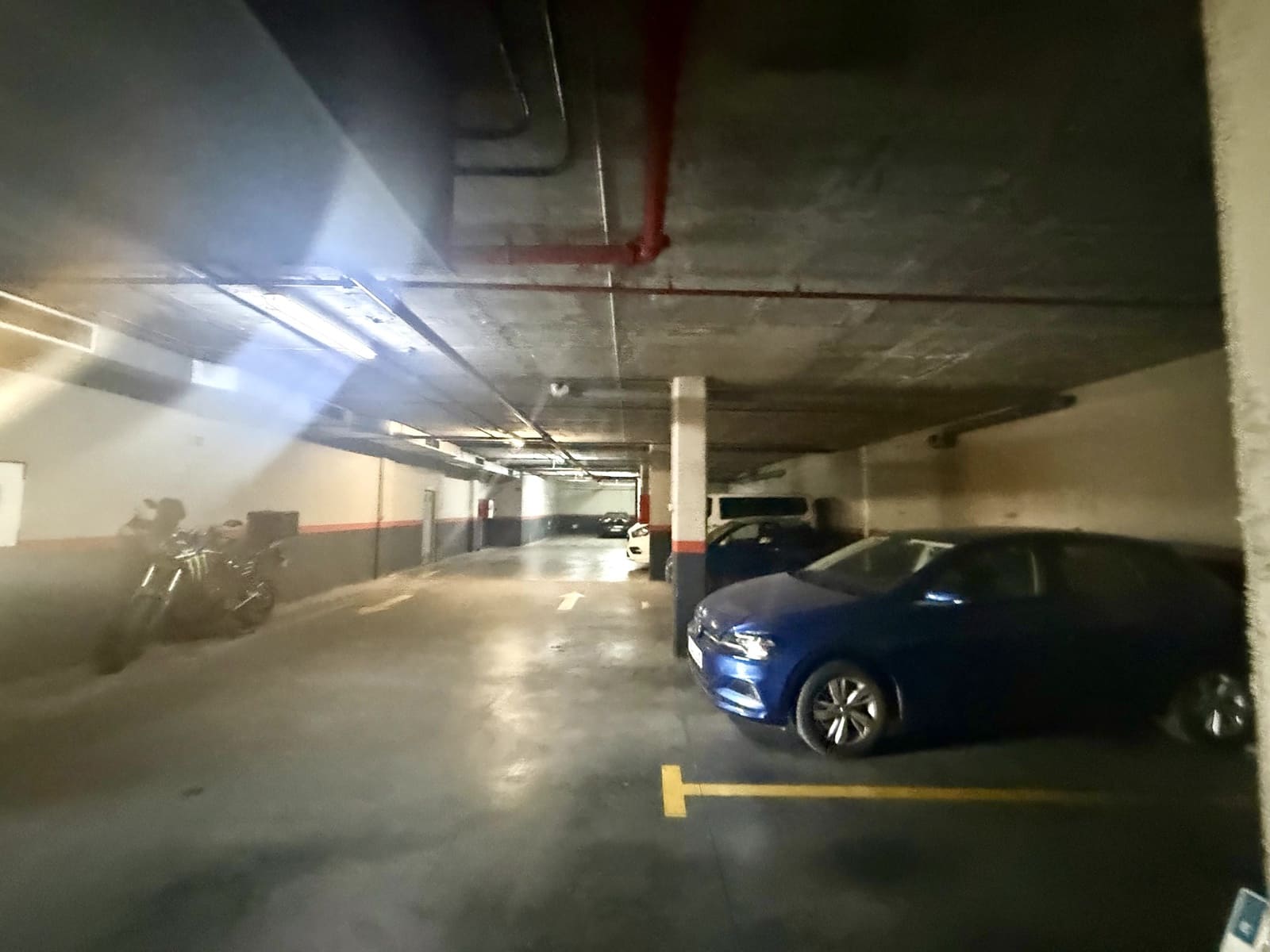 Autotalli myytävänä paikassa San Pedro de Alcantara - 500 000 € (Ref: 10024851)