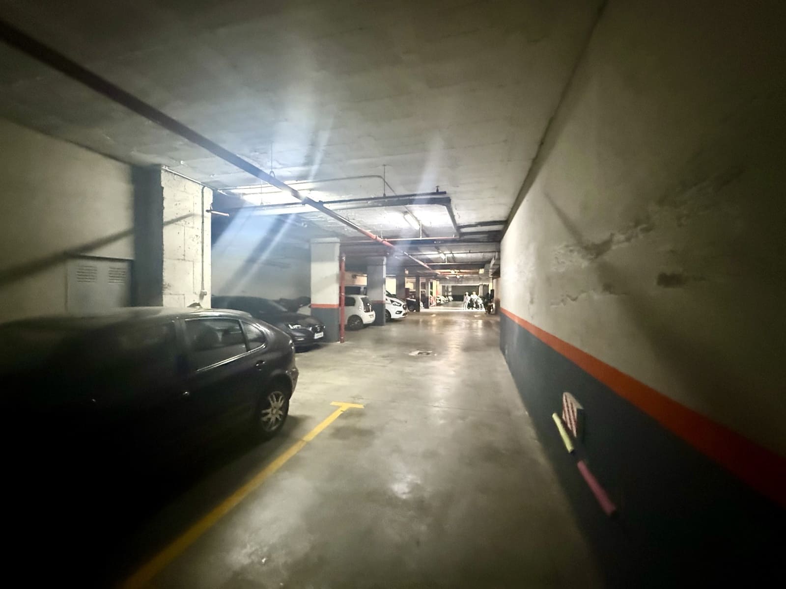 Autotalli myytävänä paikassa San Pedro de Alcantara - 500 000 € (Ref: 10024851)