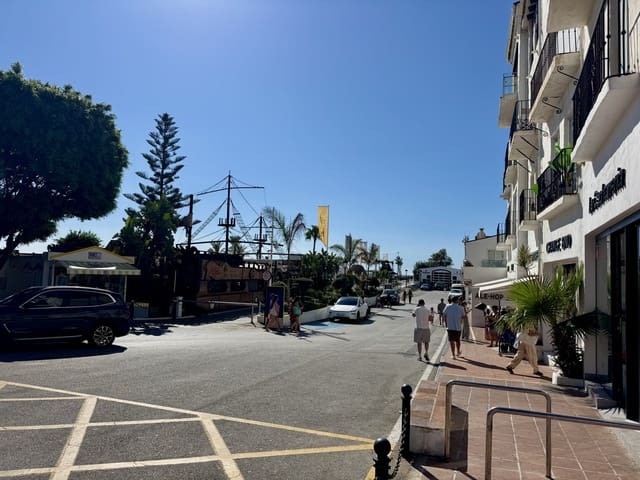 1 slaapkamer Appartement te koop in Puerto Banus, Marbella - € 656.000 (Ref: 10026521)
