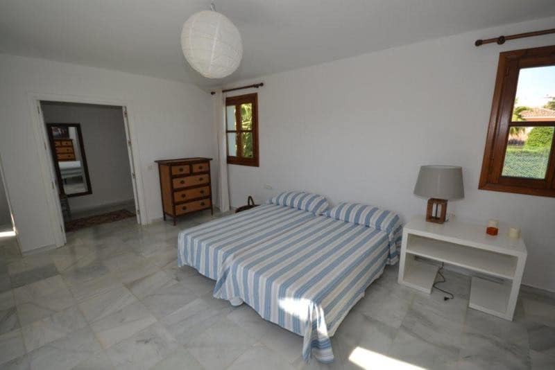 6 chambre Villa/Maison à vendre à Guadalmina avec piscine garage - 5 500 000 € (Ref: 10029548)