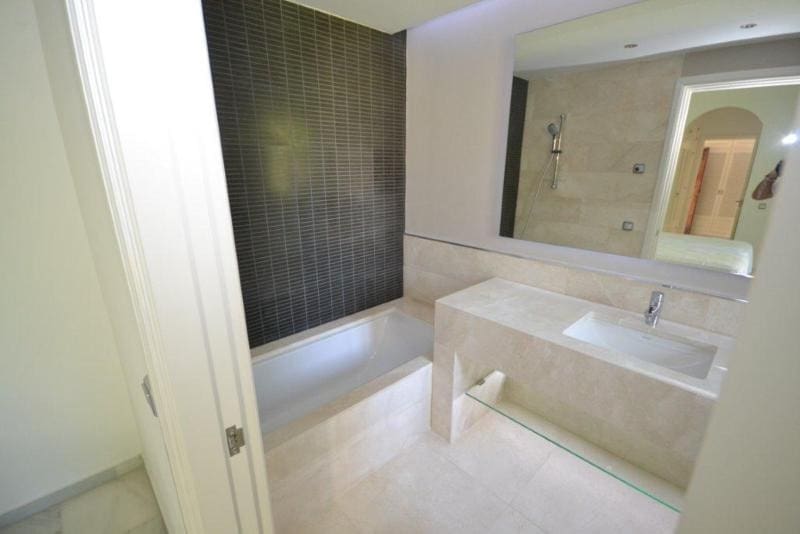 6 chambre Villa/Maison à vendre à Guadalmina avec piscine garage - 5 500 000 € (Ref: 10029548)