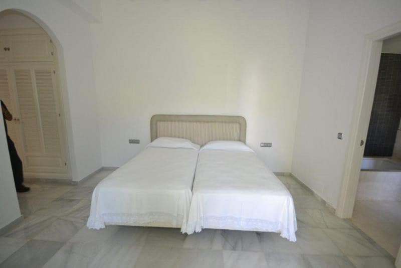 6 chambre Villa/Maison à vendre à Guadalmina avec piscine garage - 5 500 000 € (Ref: 10029548)