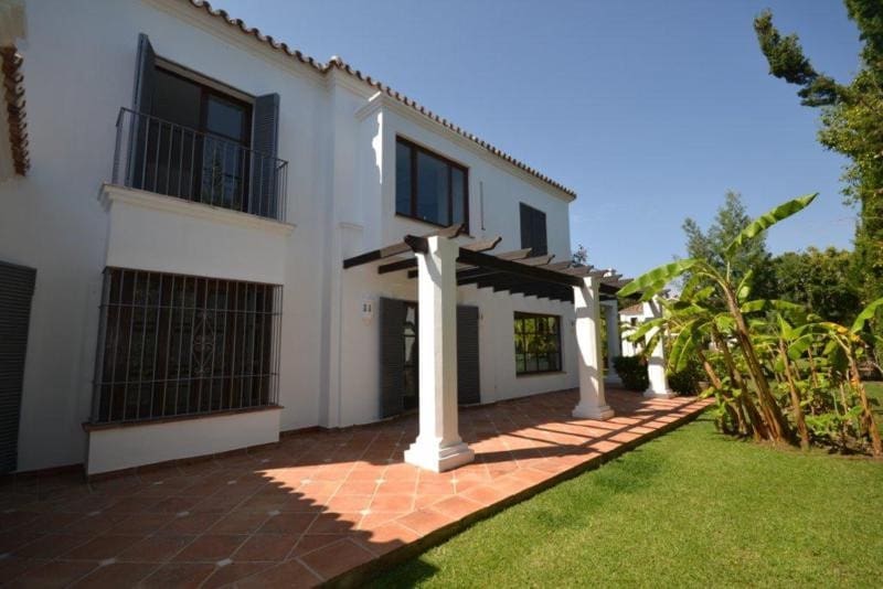 6 chambre Villa/Maison à vendre à Guadalmina avec piscine garage - 5 500 000 € (Ref: 10029548)