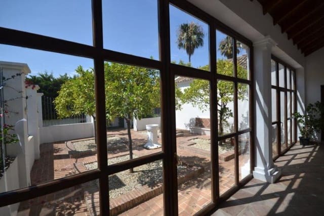 6 chambre Villa/Maison à vendre à Guadalmina Baja, Marbella avec piscine garage - 5 500 000 € (Ref: 10029548)