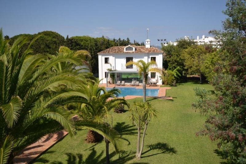 6 chambre Villa/Maison à vendre à Guadalmina avec piscine garage - 5 500 000 € (Ref: 10029548)