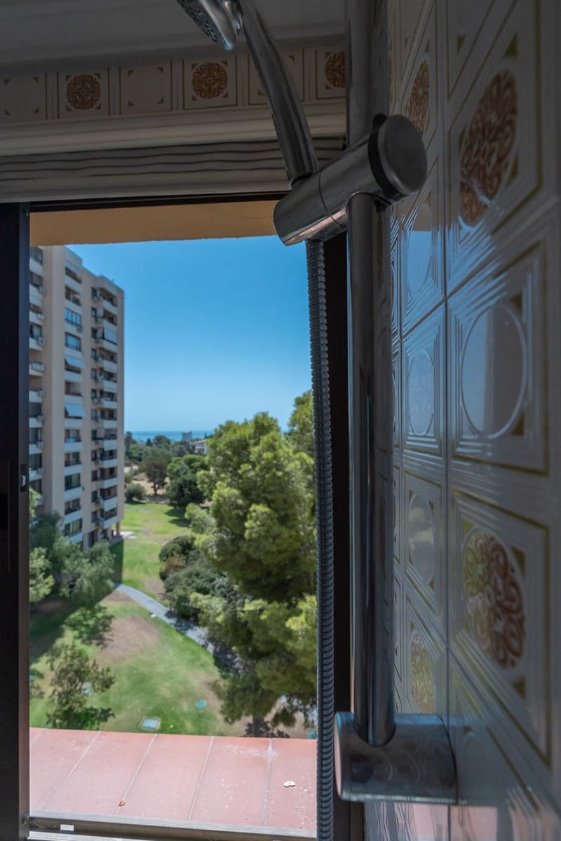 Apartamento de 2 habitaciones en Marbella en venta - 450.000 € (Ref: 10033200)