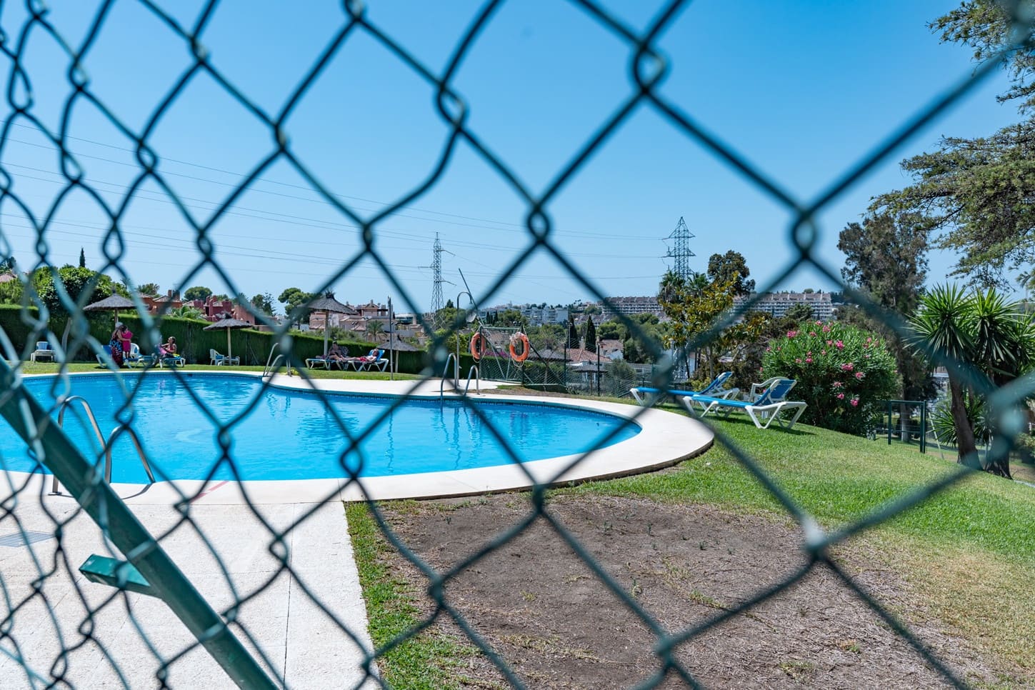 Apartamento de 2 habitaciones en Marbella en venta - 450.000 € (Ref: 10033200)