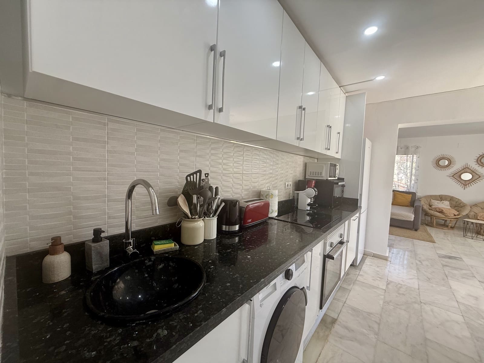 4 sypialnia Willa na sprzedaż w Nueva Andalucia z basenem garażem - 1 100 000 € (Ref: 10039421)