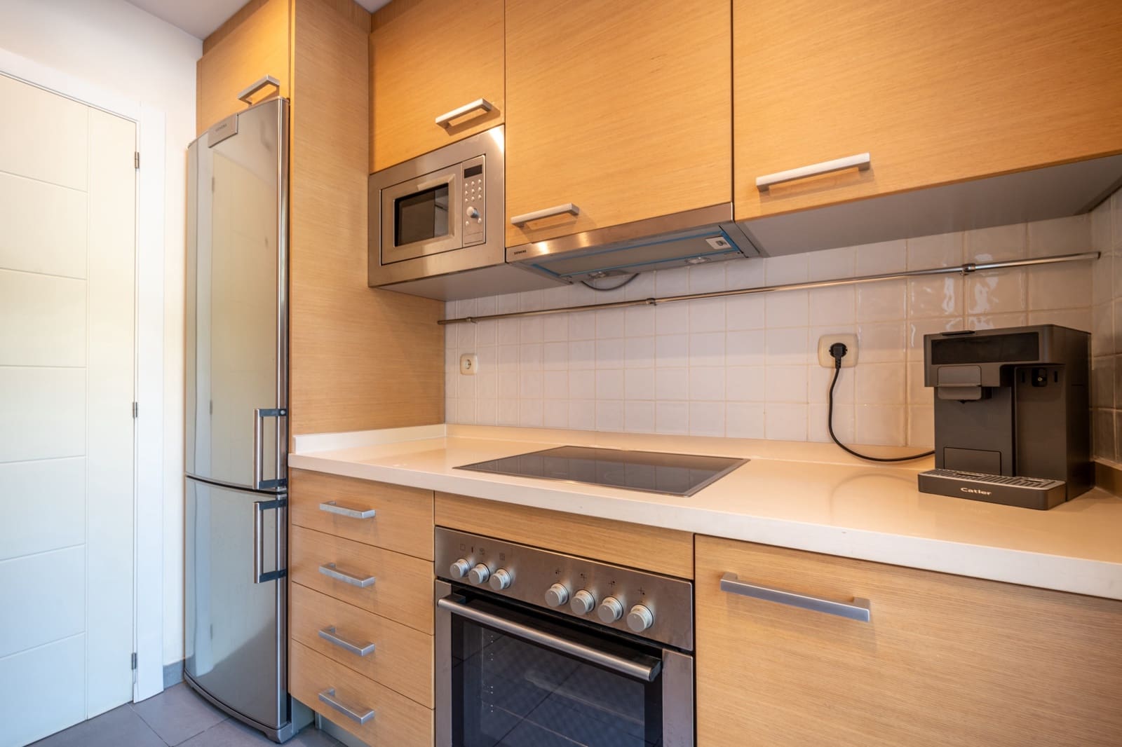 2 makuuhuone Huoneisto myytävänä paikassa Estepona mukana uima-altaan 
autotalli - 890 000 € (Ref: 10054334)