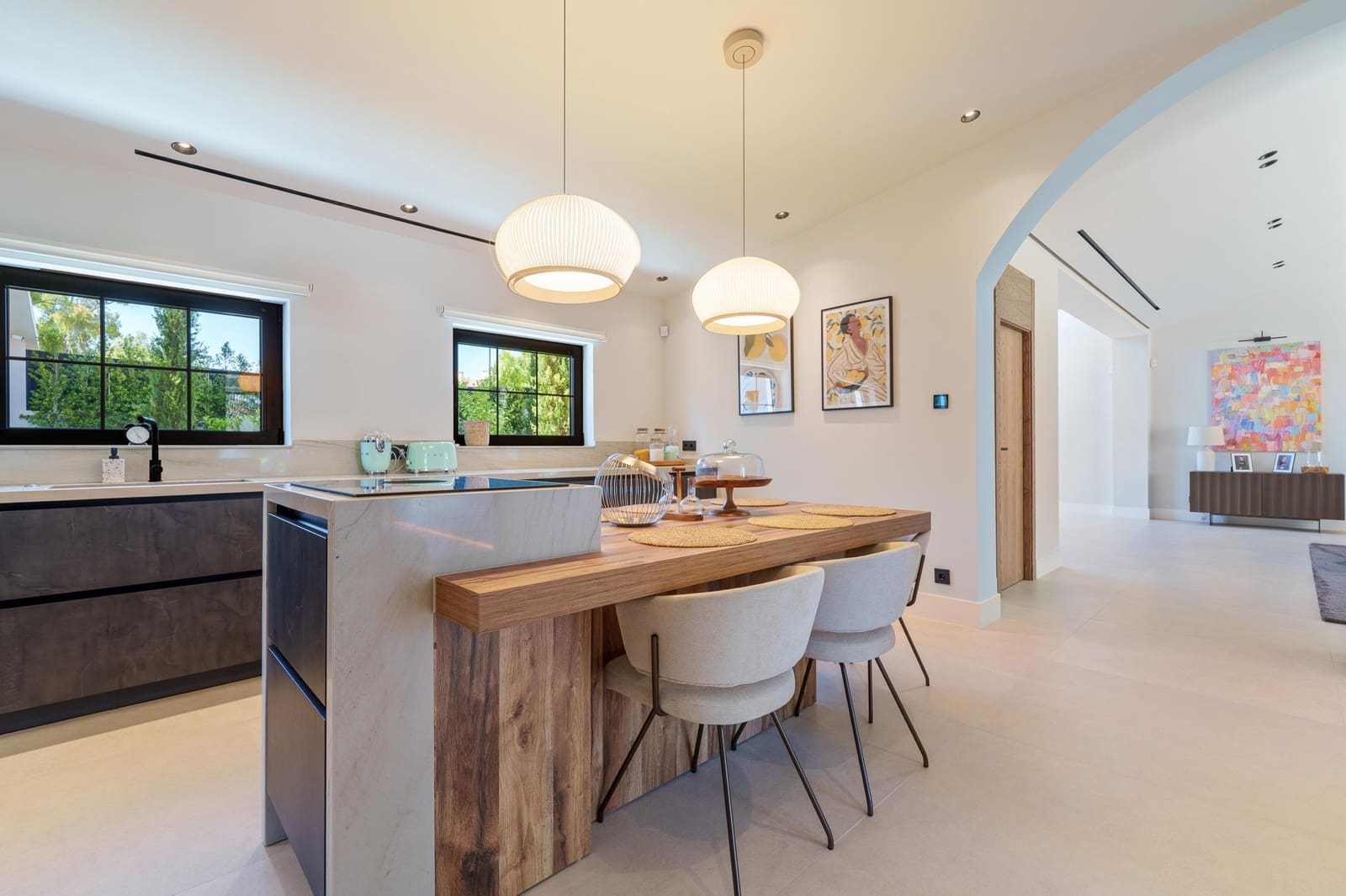 5 soverom Villa til salgs i Puerto Banus med svømmebasseng garasje - € 5 750 000 (Ref: 10060925)
