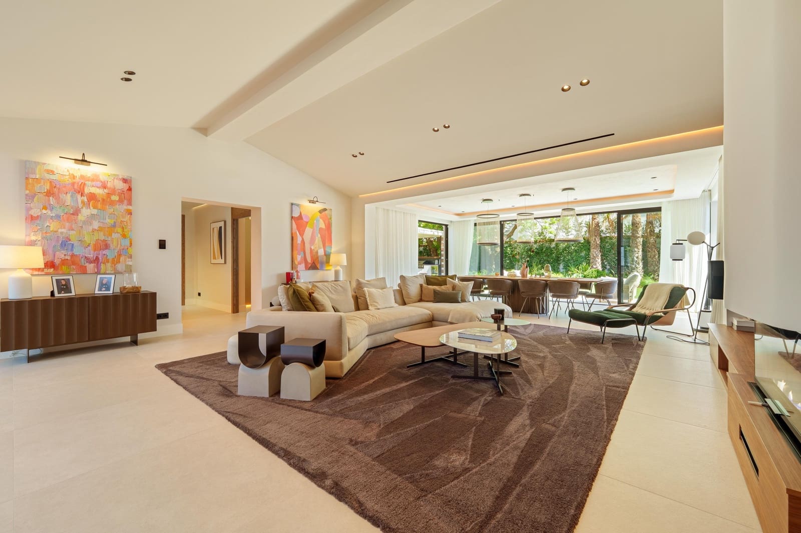5 soverom Villa til salgs i Puerto Banus med svømmebasseng garasje - € 5 750 000 (Ref: 10060925)